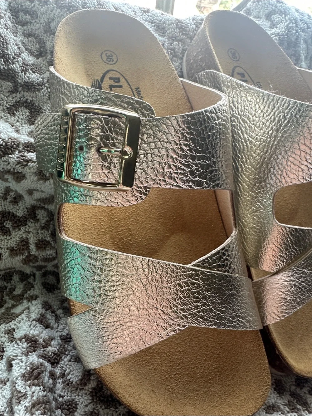Plakton Women's Metallic Silver Slide Sandals